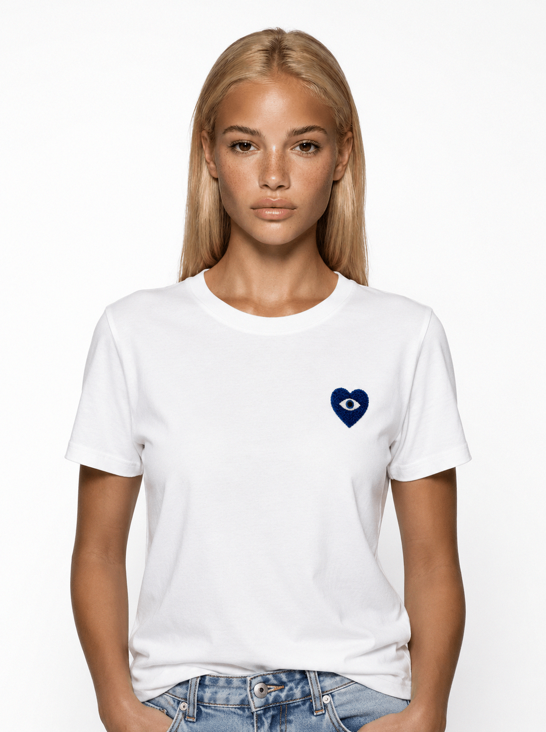 Coeur Bleu Tee